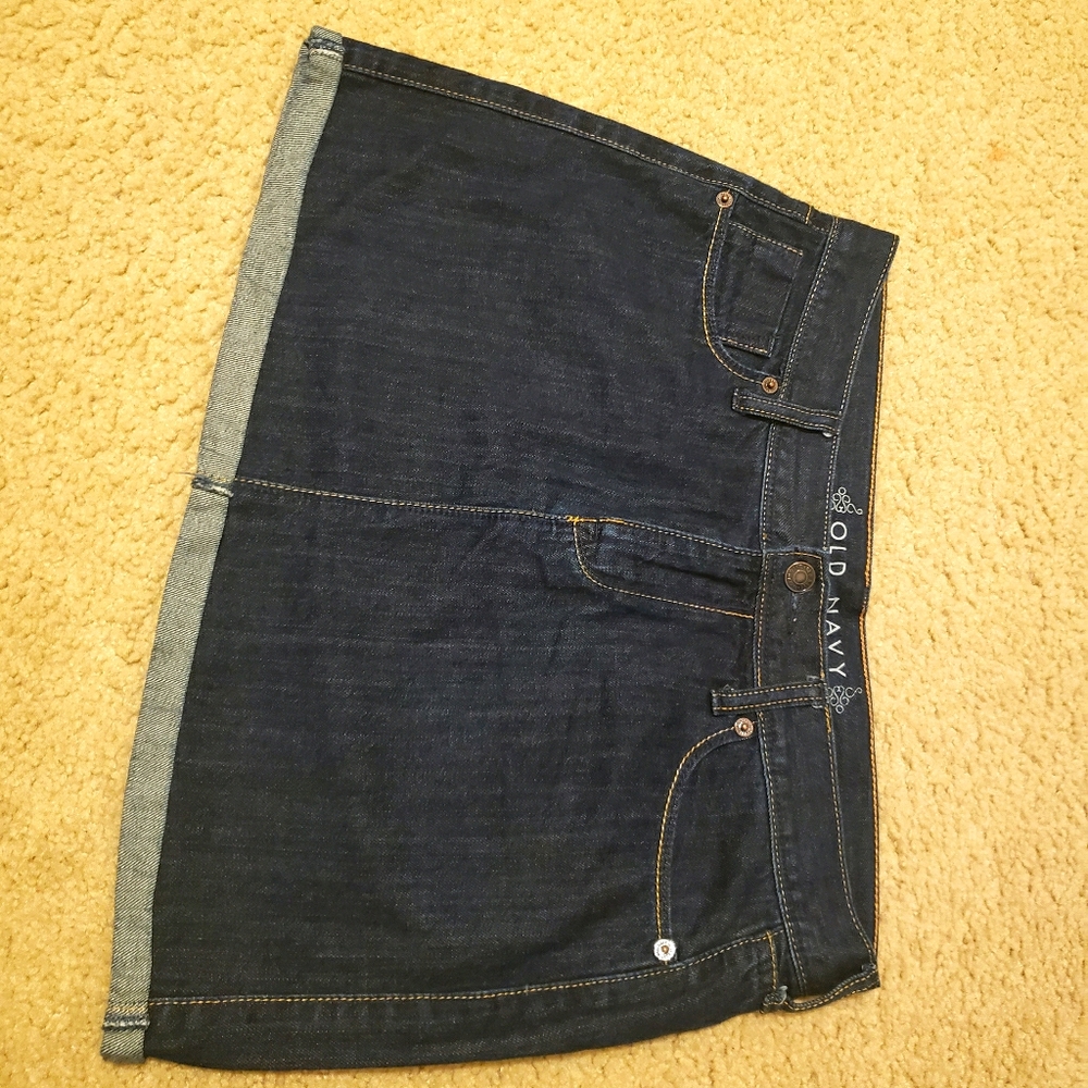 Ladies mini skirt